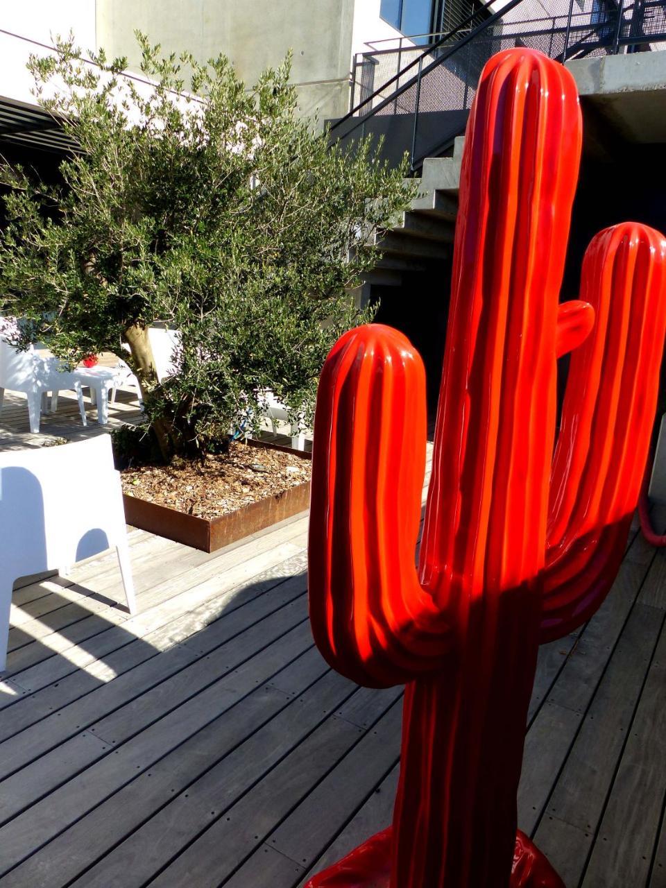 Le B Complexe Hotel Lozanne Dış mekan fotoğraf